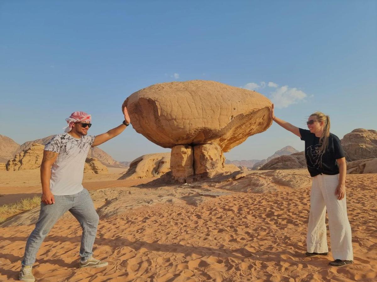 Amanda Luxury Camp Hotell Wadi Rum Eksteriør bilde
