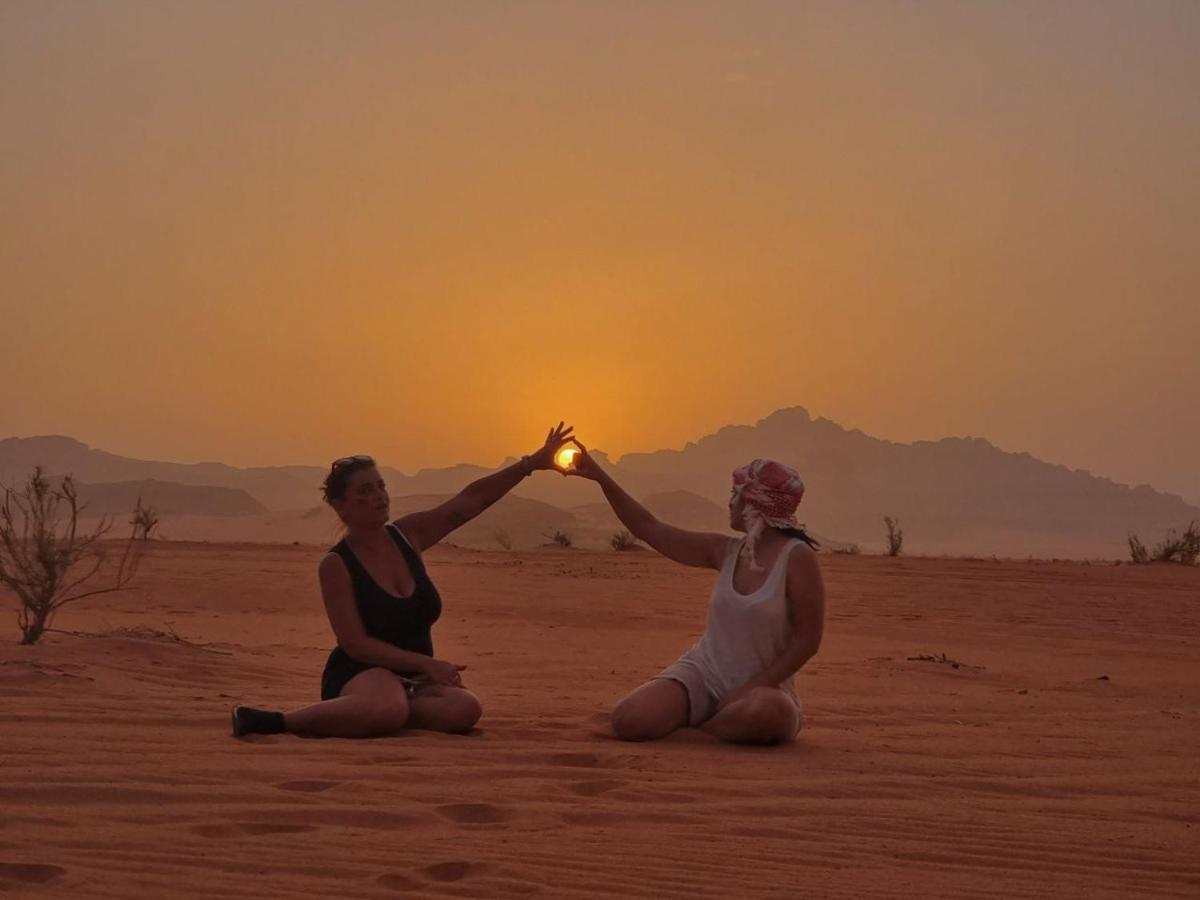 Amanda Luxury Camp Hotell Wadi Rum Eksteriør bilde