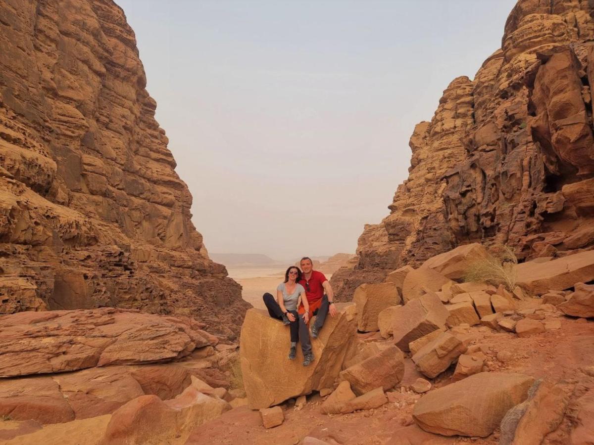 Amanda Luxury Camp Hotell Wadi Rum Eksteriør bilde