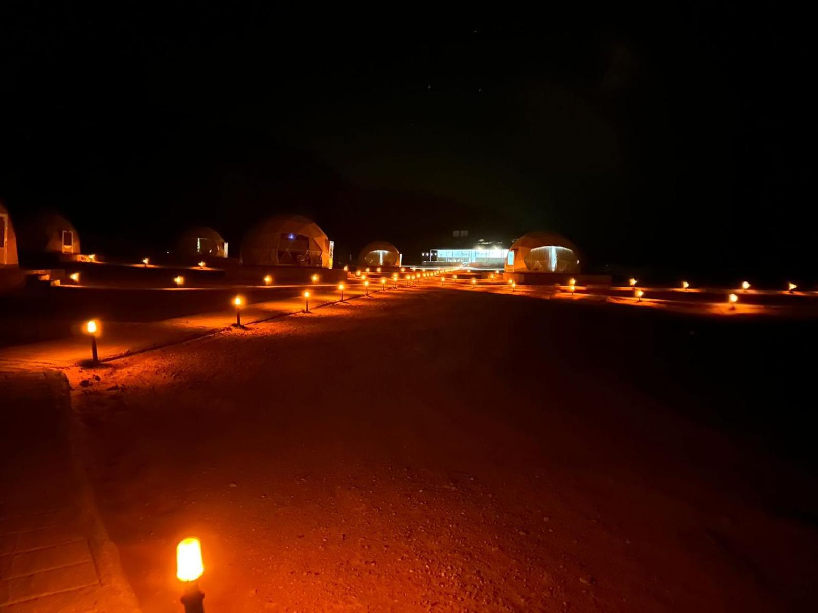 Amanda Luxury Camp Hotell Wadi Rum Eksteriør bilde